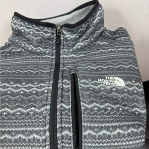 The North Face Black and White Patterned Zip-Up Sweater